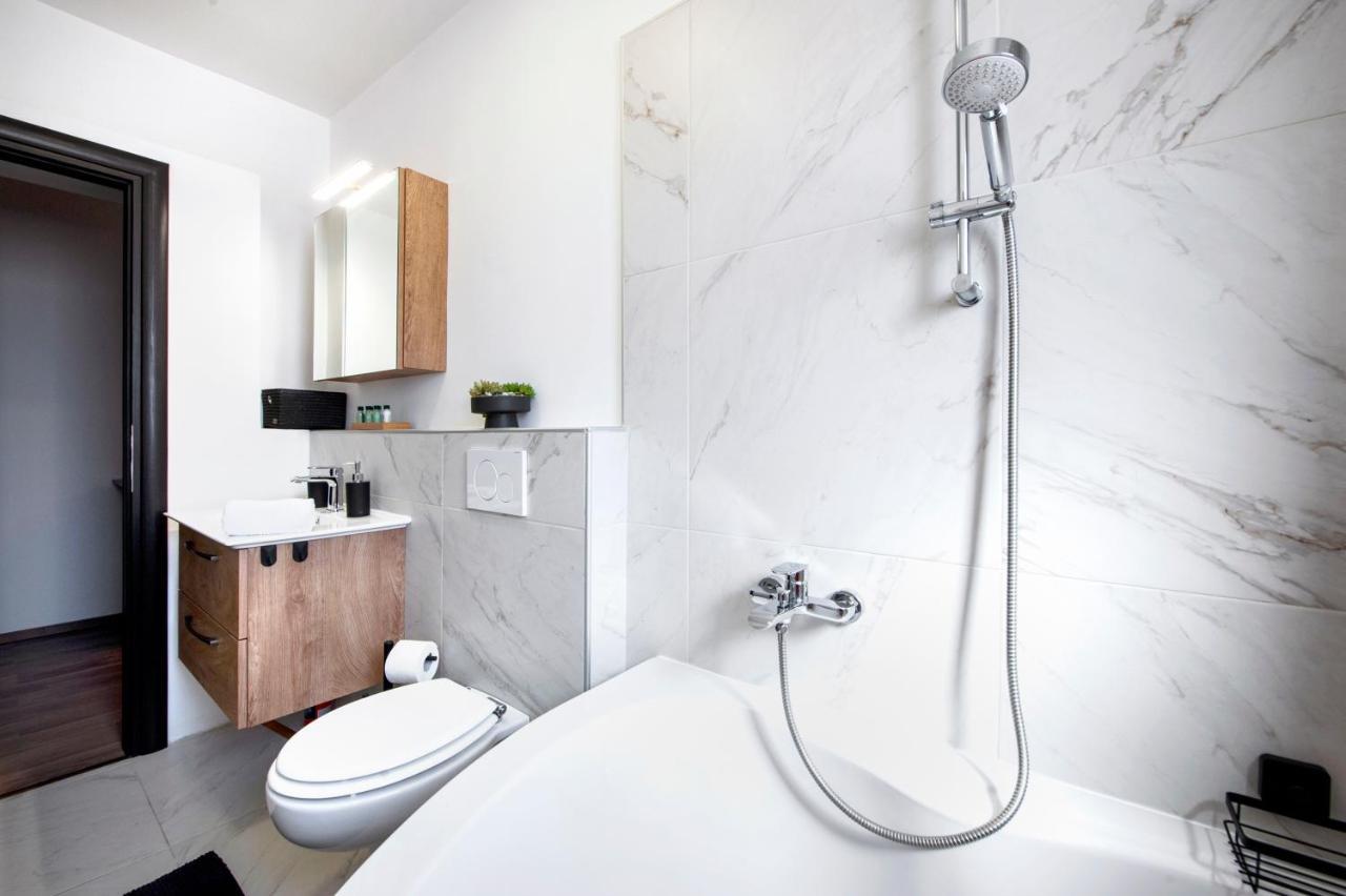 Apartment Miral Ровиньско село Экстерьер фото