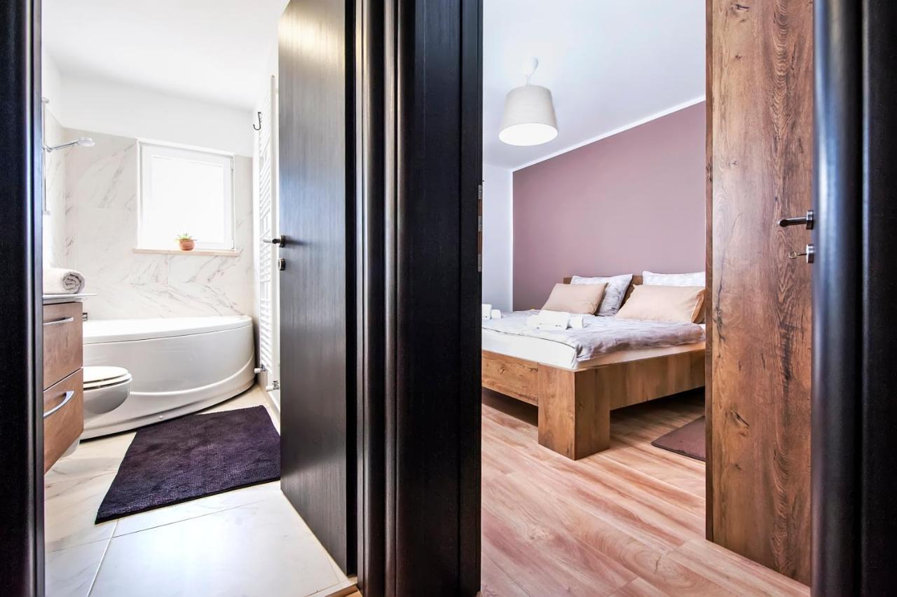 Apartment Miral Ровиньско село Экстерьер фото