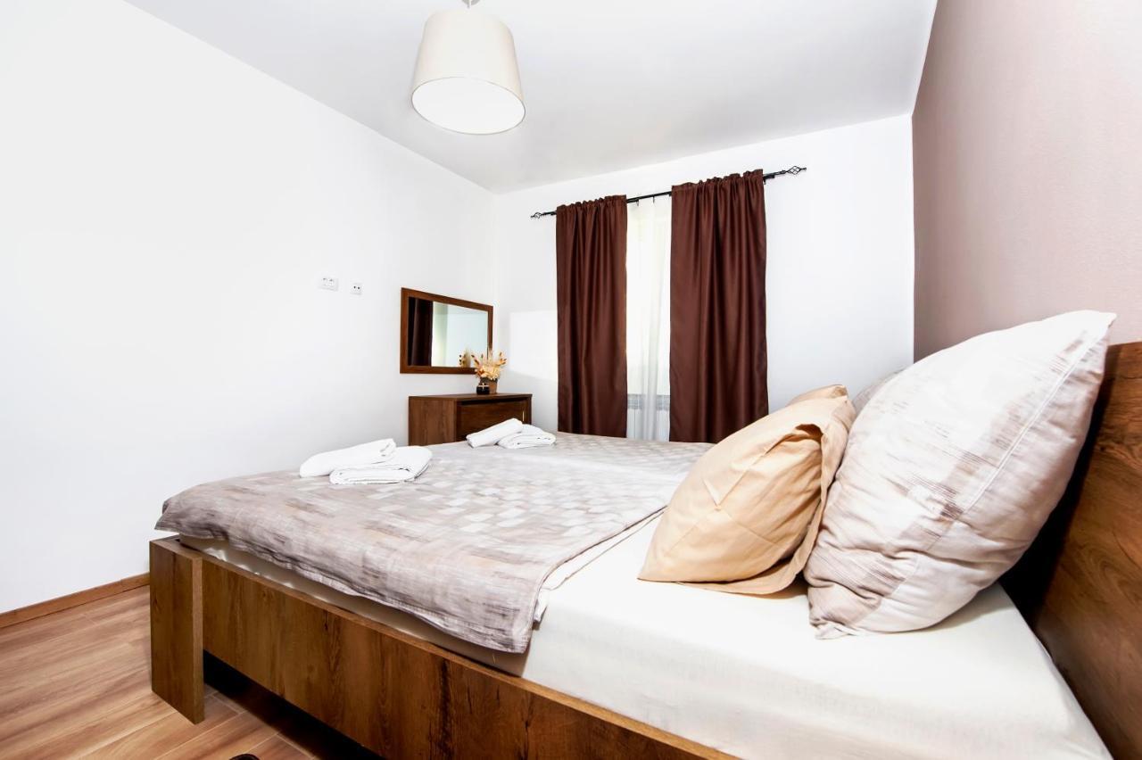 Apartment Miral Ровиньско село Экстерьер фото